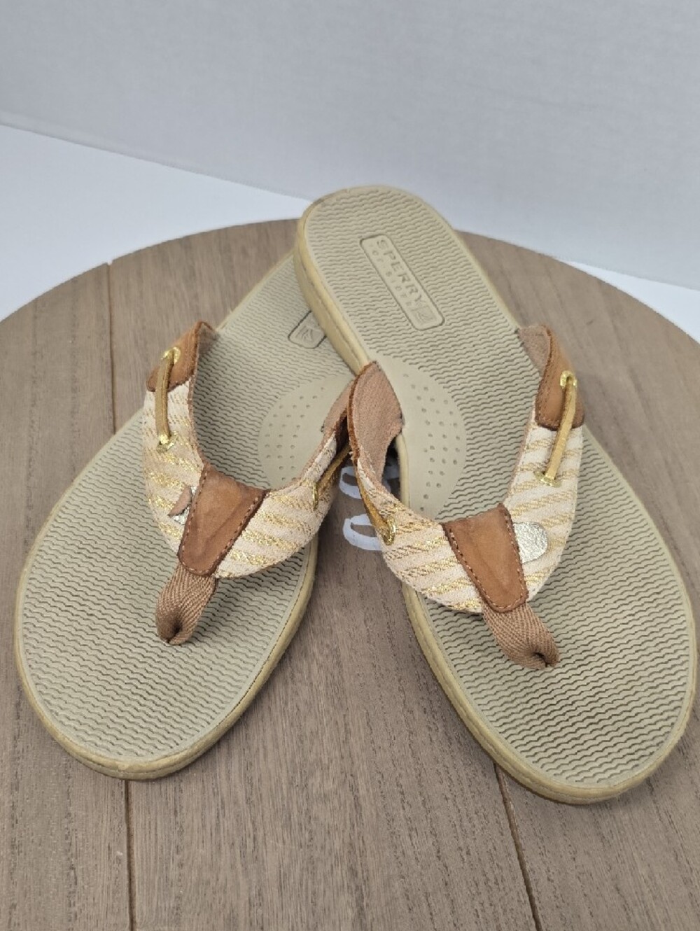 Sperry Tan Cream & Gold Braided Thong Sandals Womens Size 9.5 - Picture 16 of 16